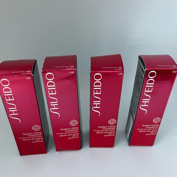 Shiseido Radiant Lifting Foundation - choose your shade! - Picture 3 of 9